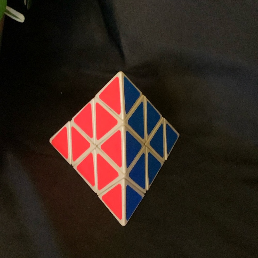 VTG 1981 Pyraminx by TOMY 3D Pyramid Triangle Puzzle Rubiks Cube brain teaser